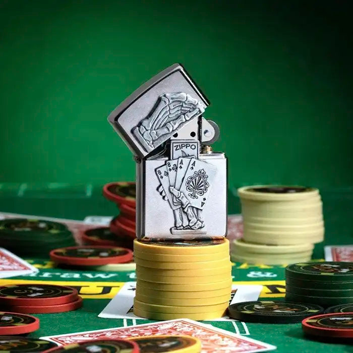Encendedor Zippo - Diseño de la mano del hombre muerto en 3D
