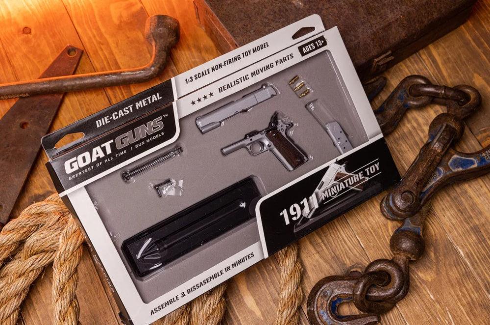 Goatguns - Mini 1911 - Replika Modell - Sølv - Game-On.no