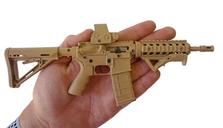 Goatguns - Mini AR15 - Replika Modell - Coyote - gameon.eu