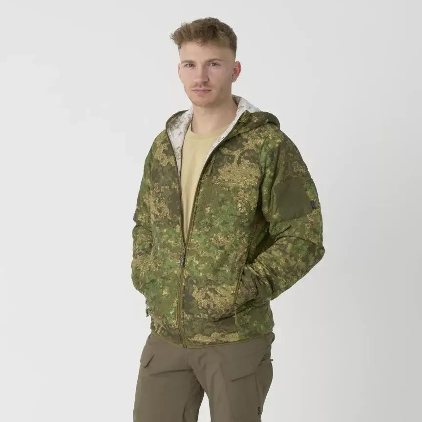 Helikon Tex - Reversible Wolfhound Hoodie med Climashield® Apex™ - Pencott - Game-On.no