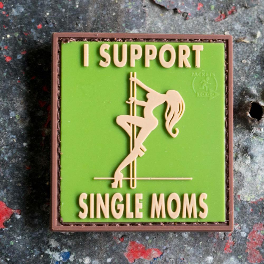 Aufnäher - I Support Single Moms Rubber - Multicam - Game-On.no