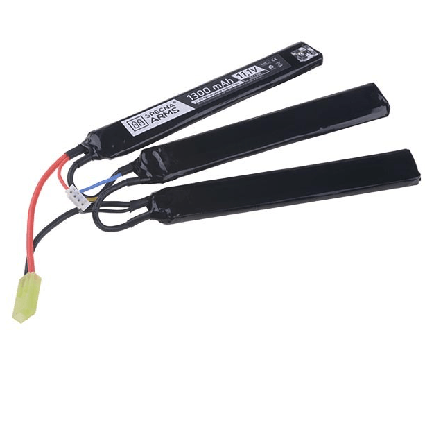 SA - Li-Po 11.1V 1300mAh 15/30C Akku - Schmetterlingskonfiguration - Game-On.no