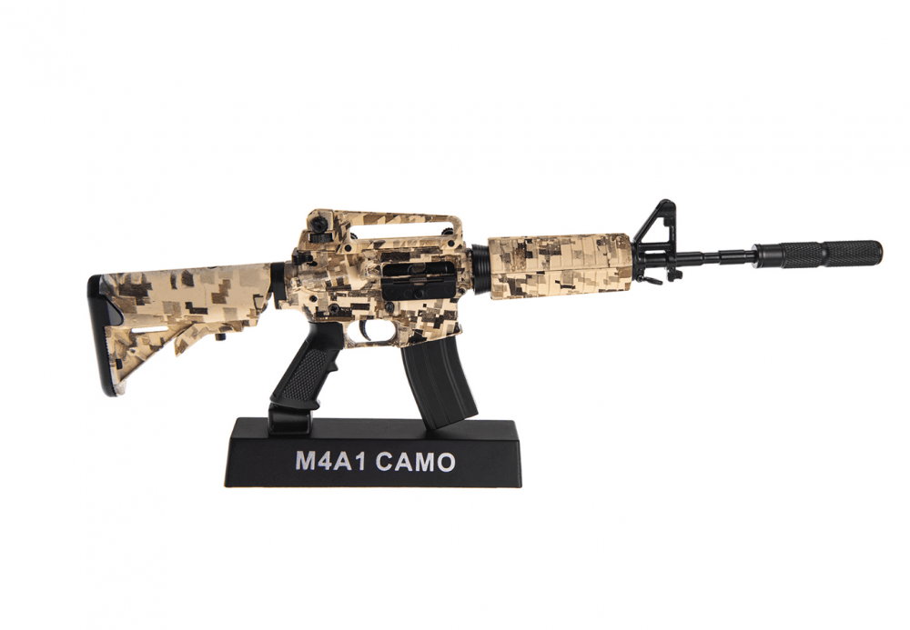 Swiss Arms - Mini M4 CAMO - Replikamodell - Game-On.no