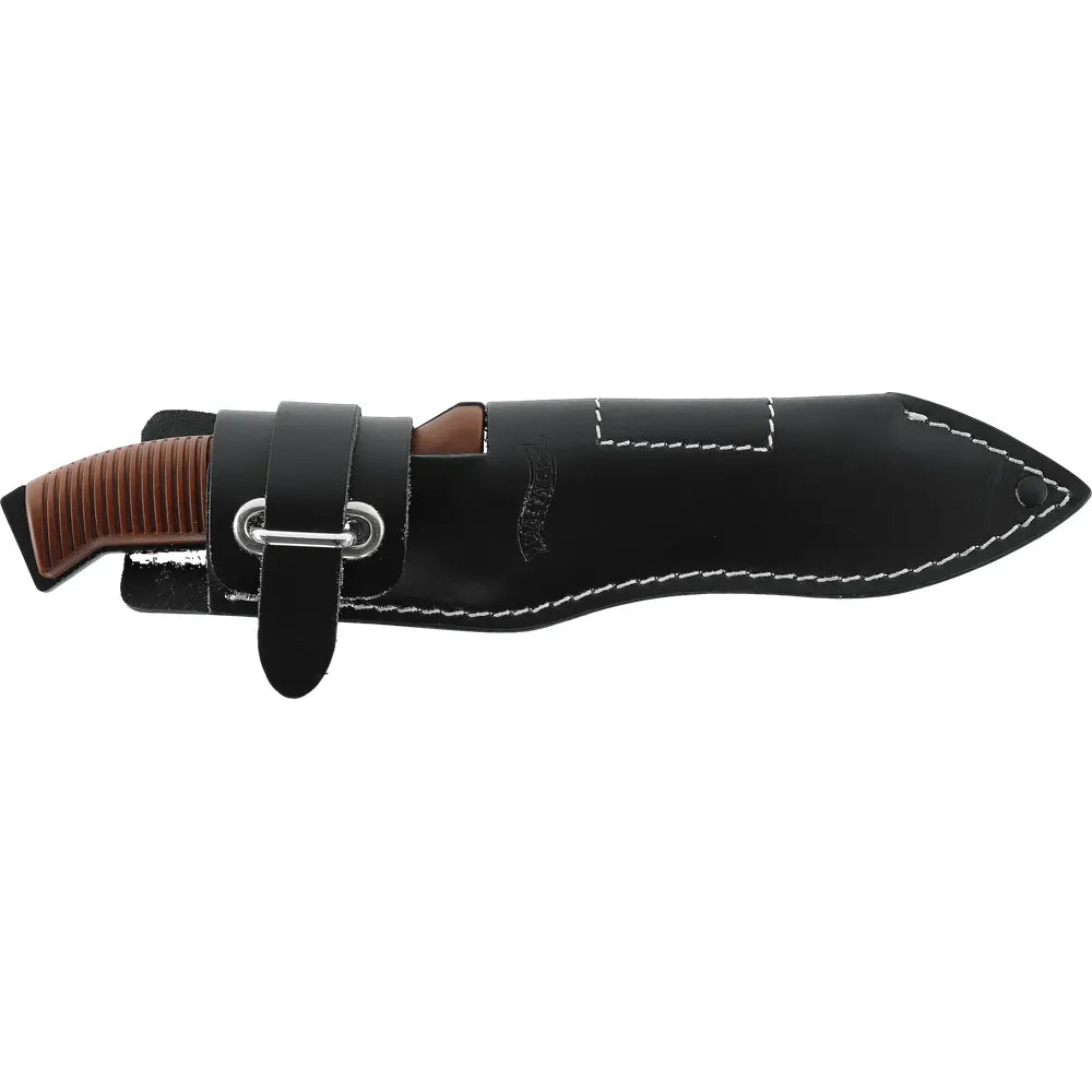 P38 Kniv - Med Lærslire - Lisensiert